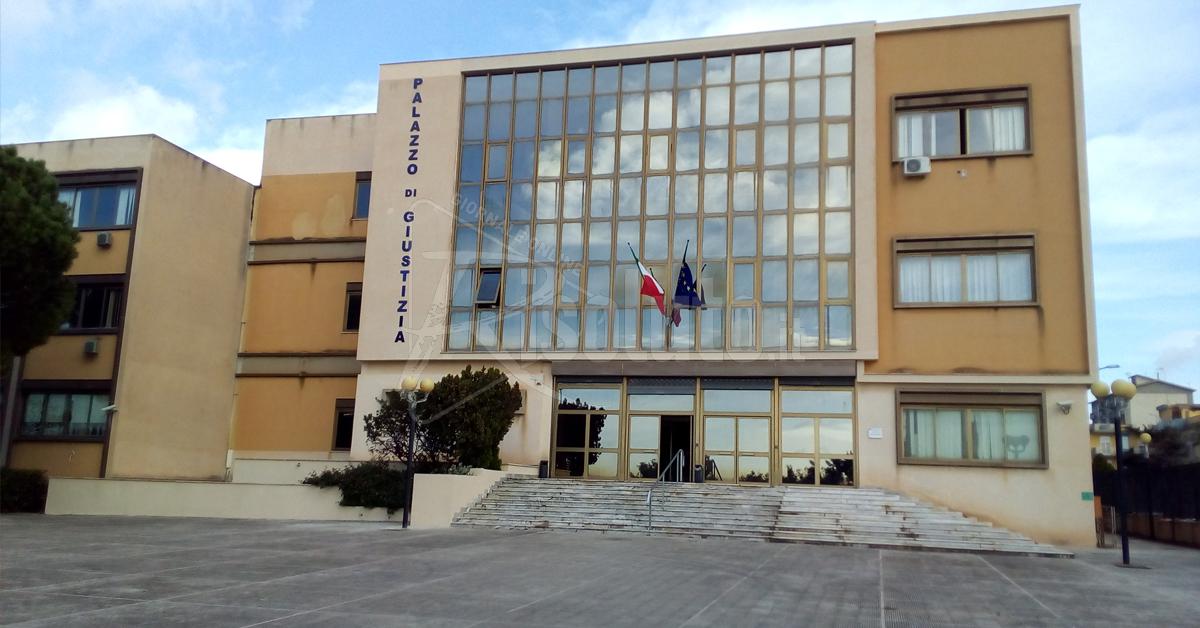 Non versarono sostanze oleose nel mare di Sciacca, assolti armatore e comandante